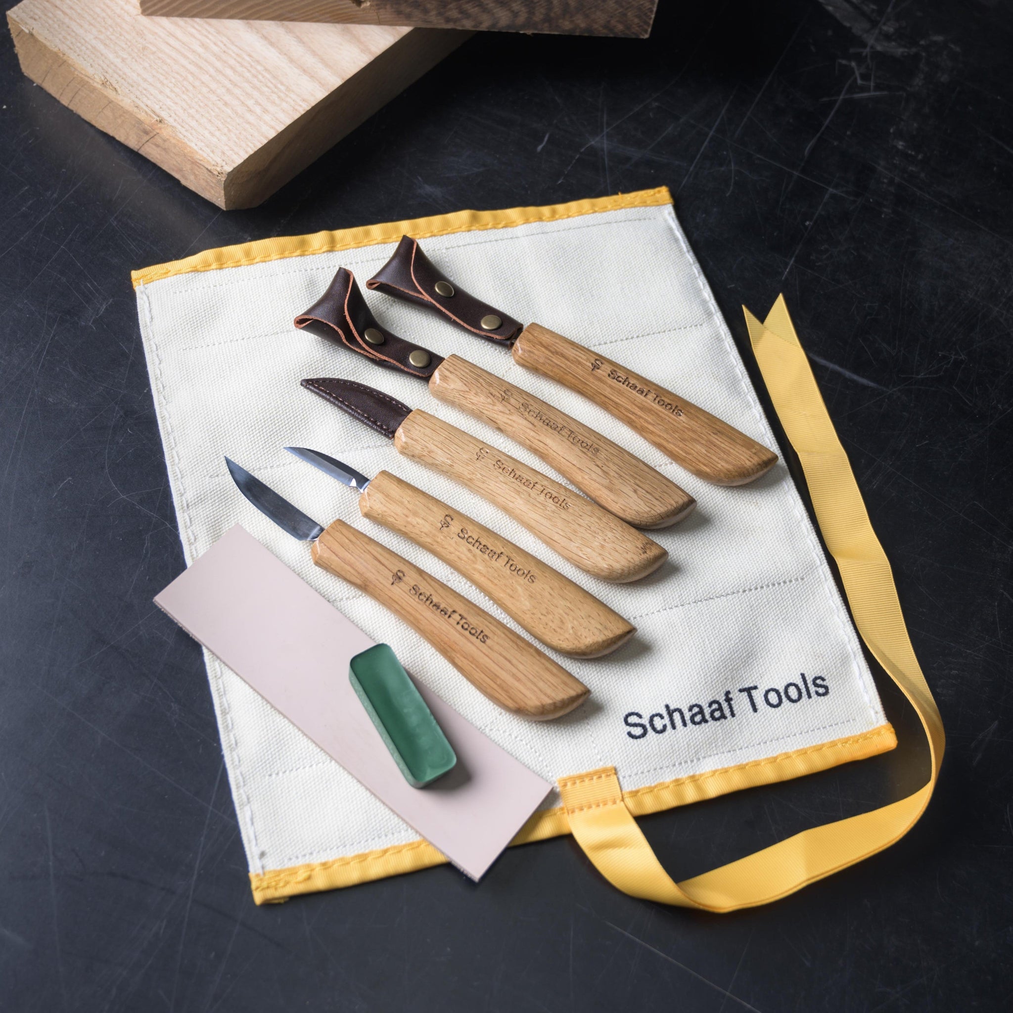 What's the Best Whittling Knife Set for Beginners?
