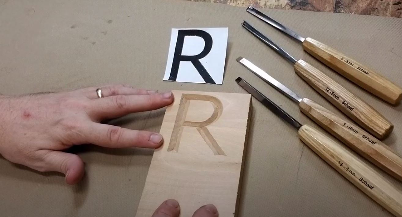 How to Carve an Incised R | Carving Letters with Schaaf Tools | Beginner Woodcarving Tutorial