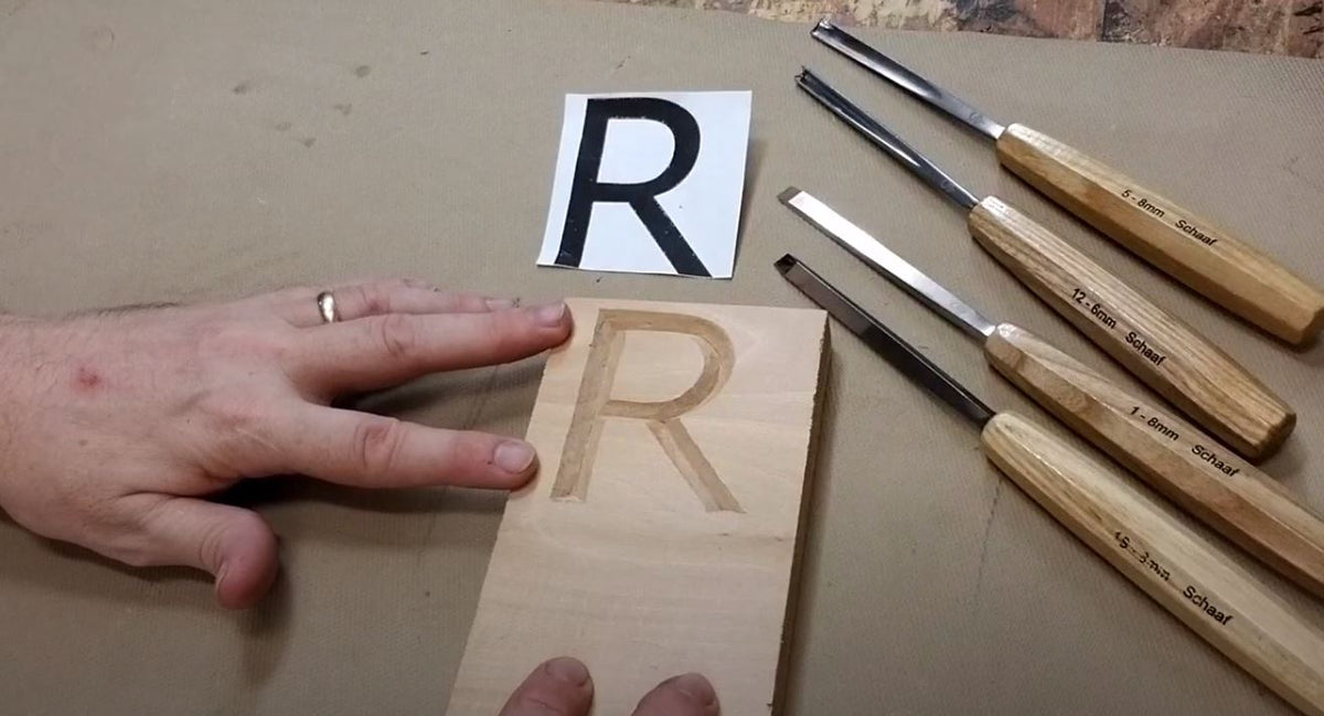 Carvable Letter R How to Carve an Incised R | Carving Letters with Schaaf Tools | Beginn
